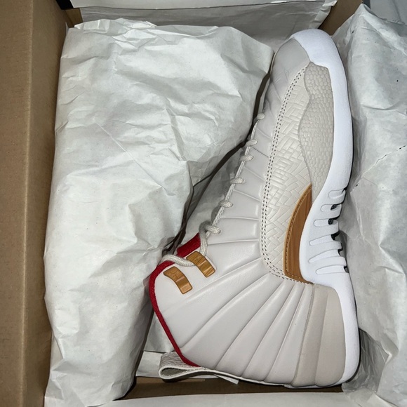 Jordan 12 Chinese New Years - Picture 2 of 5